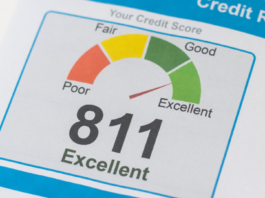 Image of credit report with 811 score
